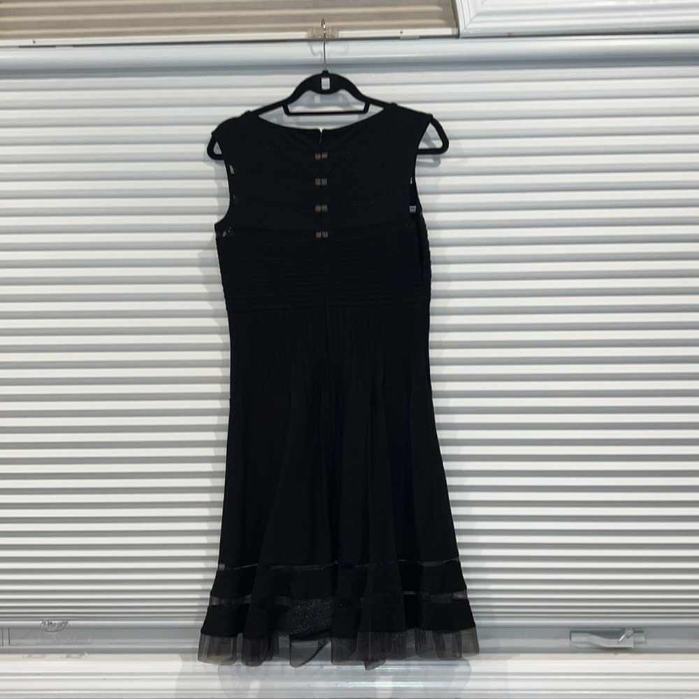 TADASHI SHOJI ILLUSION COCKTAIL DRESS W/ TULLE  DETAIL & BACK ZIPPER CLOSURE - Picture 11 of 13